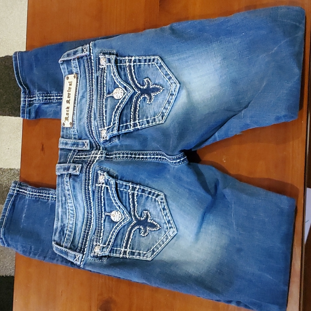 Rock revival skinny jeans